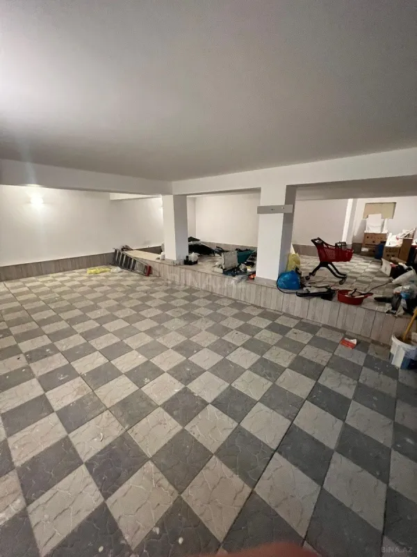 Satılır 6 otaqlı həyət evi 455 m²