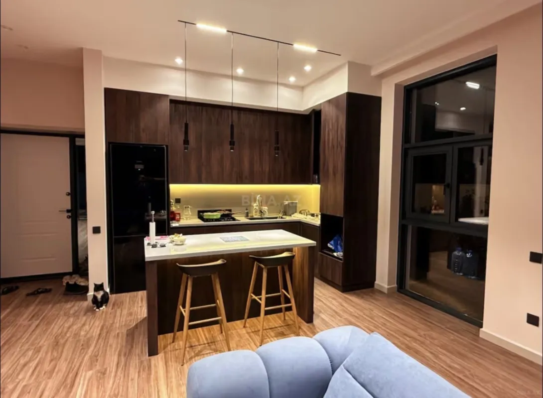 Kirayə verilir 4 otaqlı həyət evi 220 m²