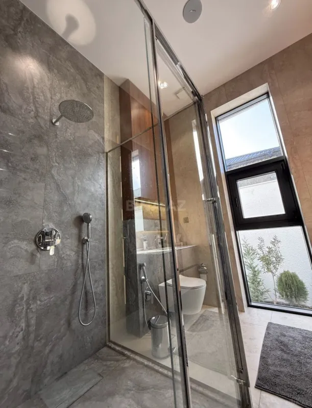 Kirayə verilir 4 otaqlı həyət evi 220 m²