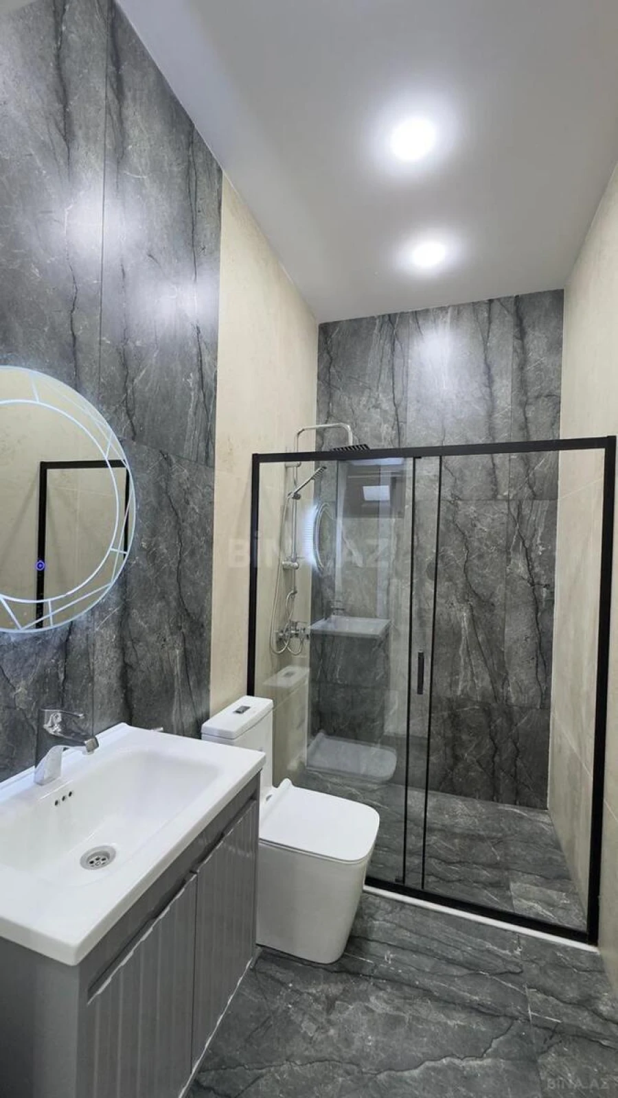 Satılır 4 otaqlı həyət evi 130 m²