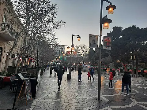 Kirayə verilir 3 otaqlı mənzil 80 m²