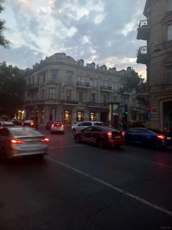 Kirayə verilir 3 otaqlı mənzil 80 m²