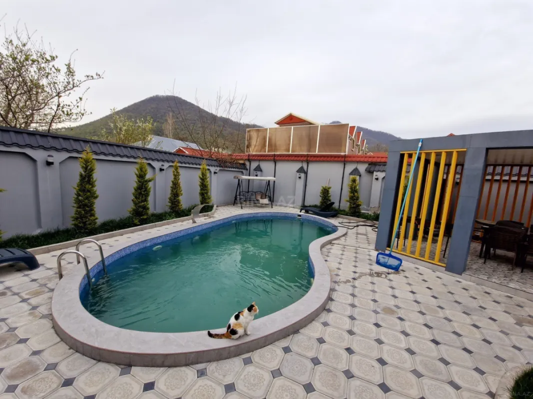 Kirayə verilir 5 otaqlı həyət evi 150 m²