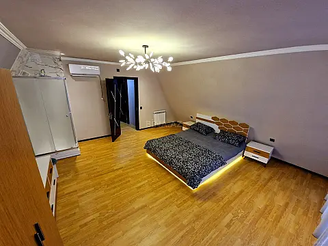 Kirayə verilir 5 otaqlı həyət evi 150 m²