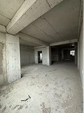 Satılır 3 otaqlı mənzil 141 m²