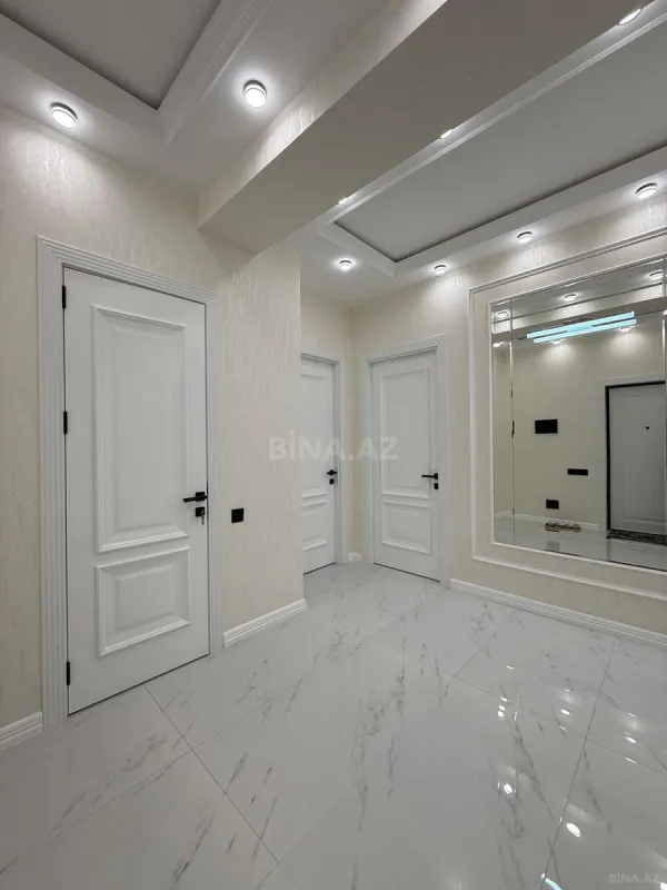 Satılır 3 otaqlı mənzil 91 m²