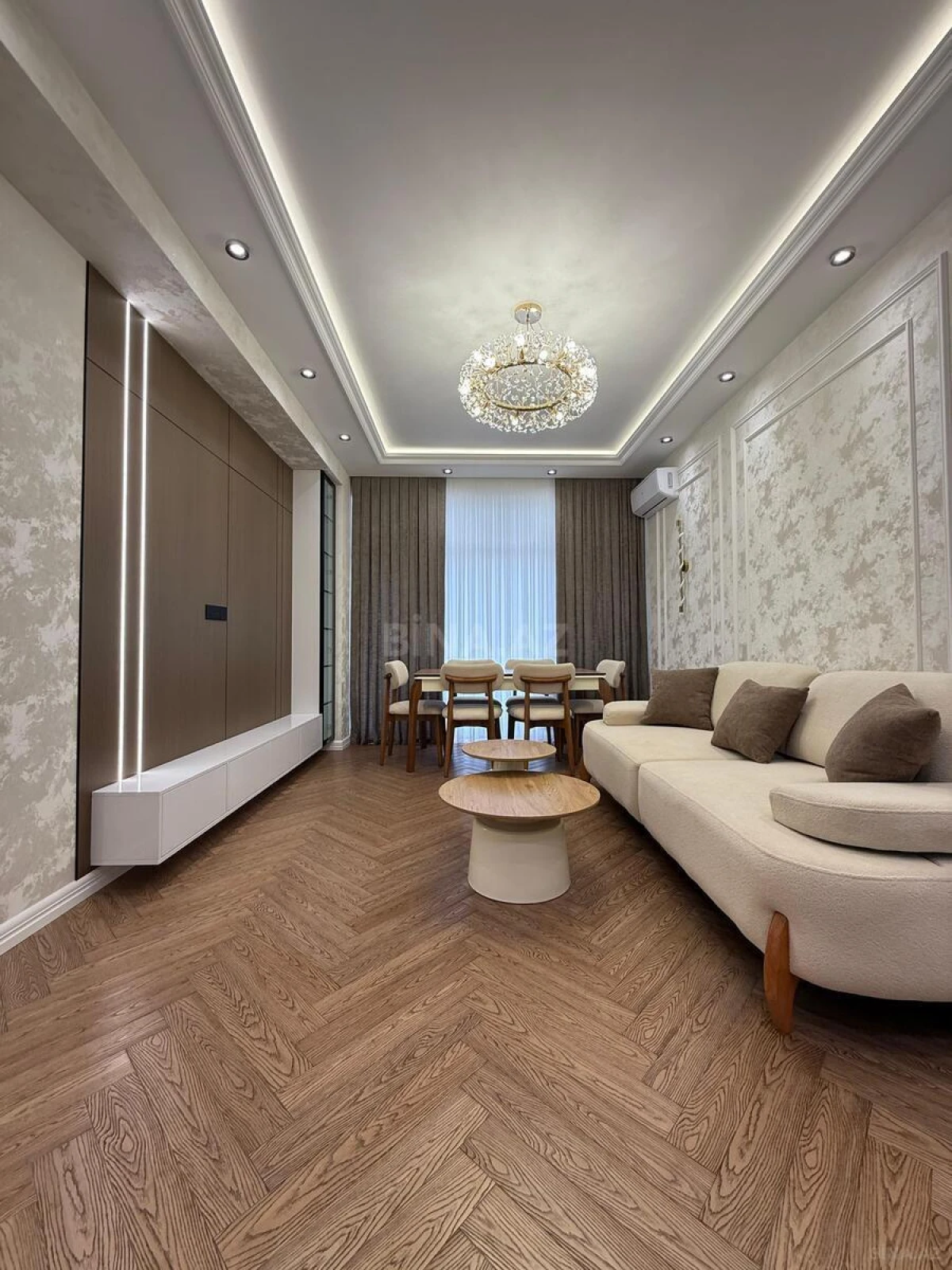 Satılır 3 otaqlı mənzil 91 m²