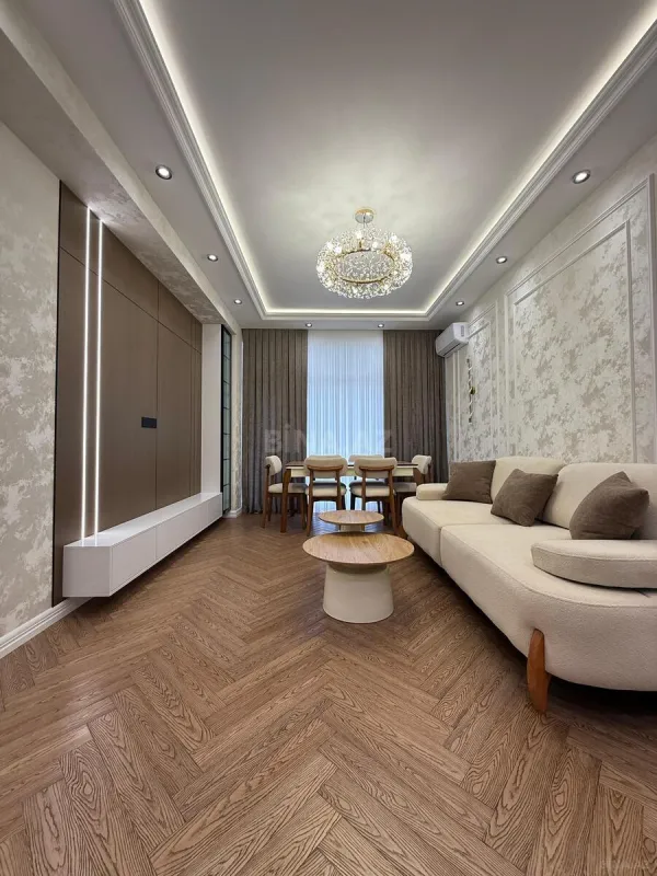 Satılır 3 otaqlı mənzil 91 m²