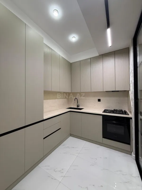 Satılır 3 otaqlı mənzil 91 m²