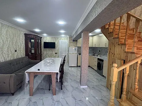 Kirayə verilir 4 otaqlı həyət evi 70 m²