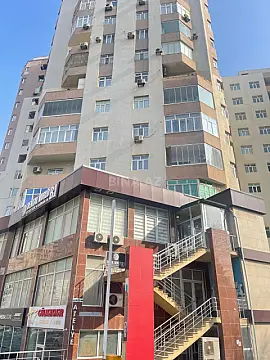 Satılır 2 otaqlı mənzil 72 m²