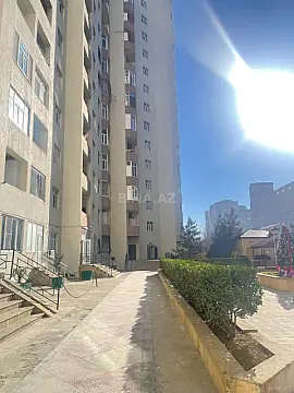 Satılır 2 otaqlı mənzil 72 m²