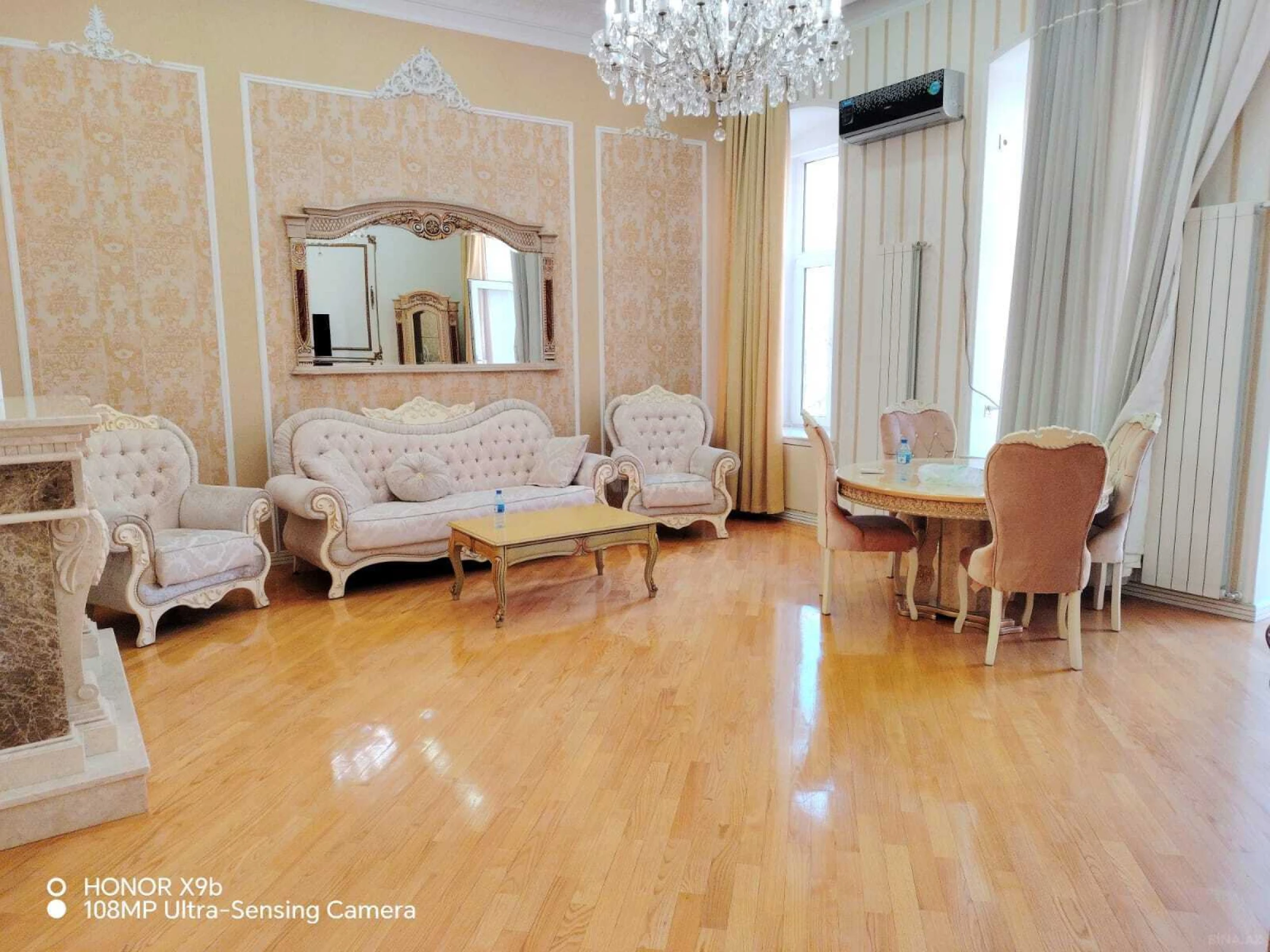 Satılır 3 otaqlı mənzil 100.5 m²