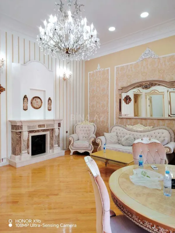 Satılır 3 otaqlı mənzil 100.5 m²