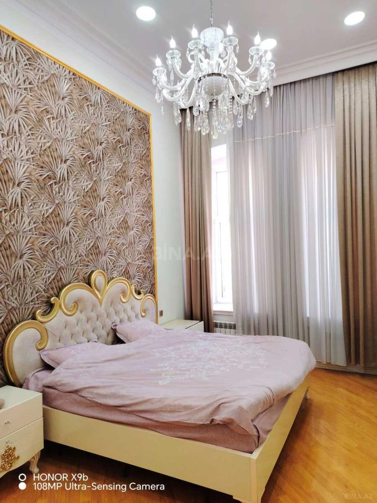 Satılır 3 otaqlı mənzil 100.5 m²