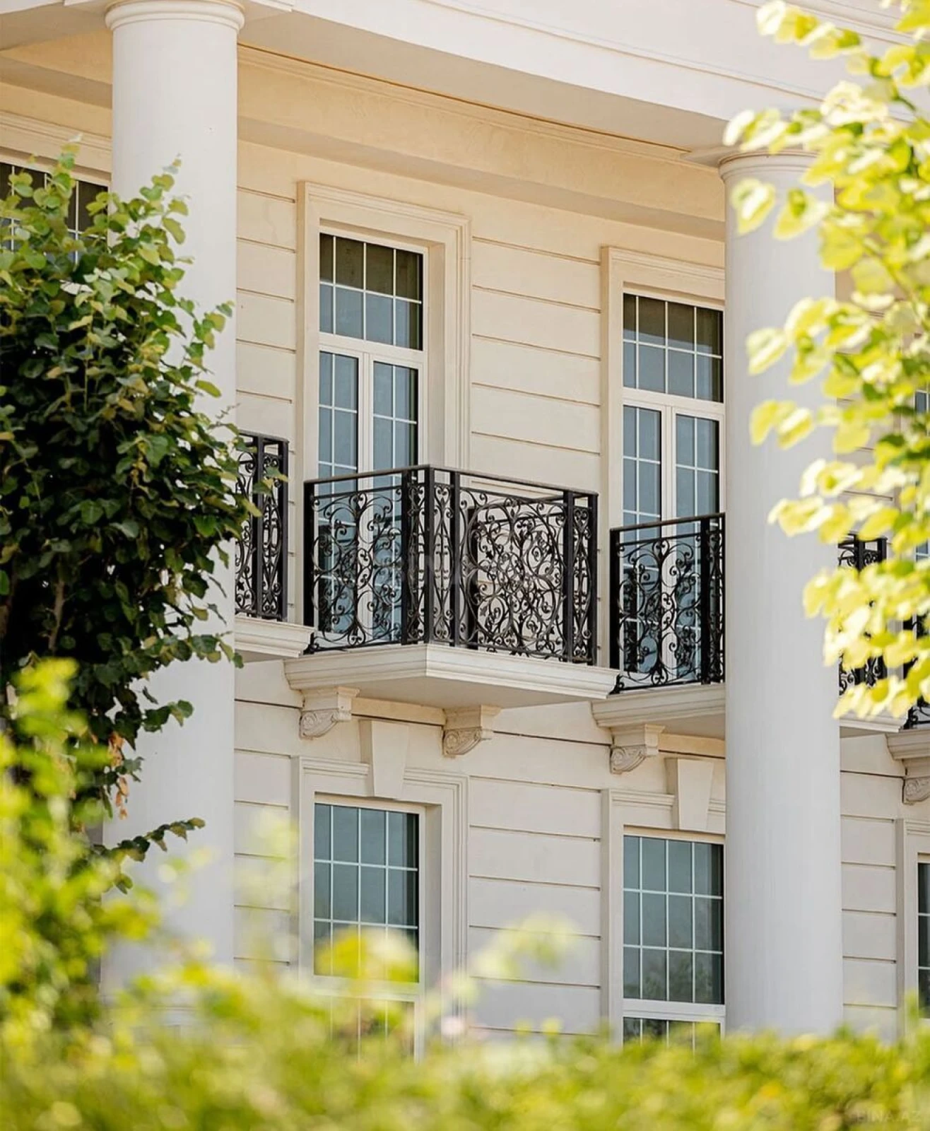 Kirayə verilir 2 otaqlı ofis 52 m²