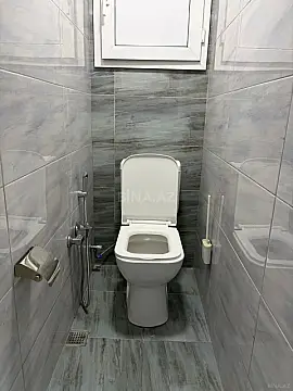 Kirayə verilir 3 otaqlı ofis 91 m²