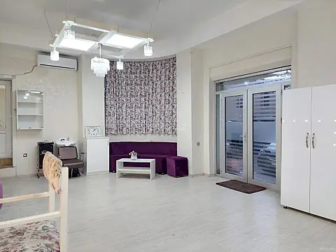 Satılır obyekt 55 m²