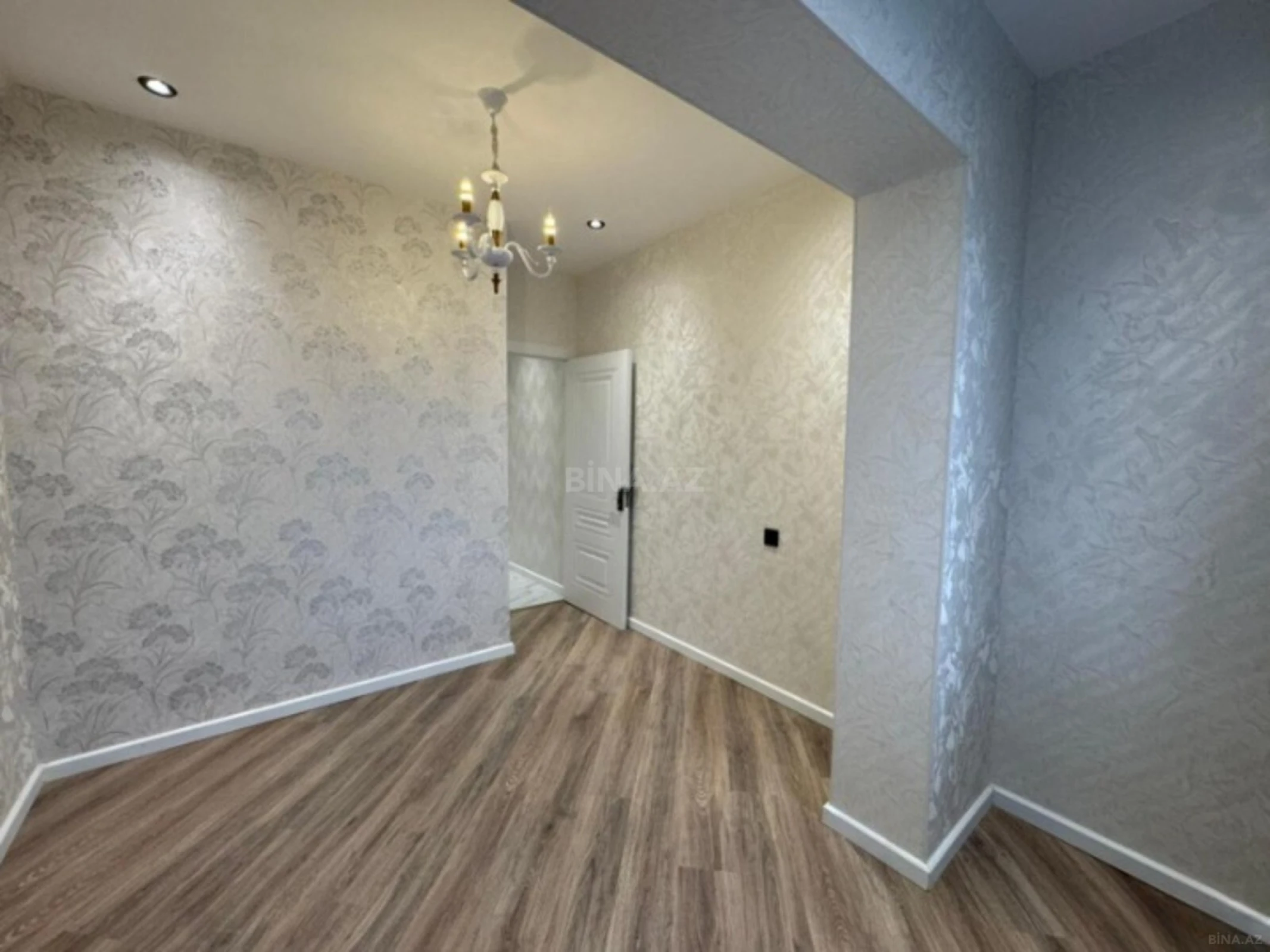 Satılır 2 otaqlı mənzil 50 m²