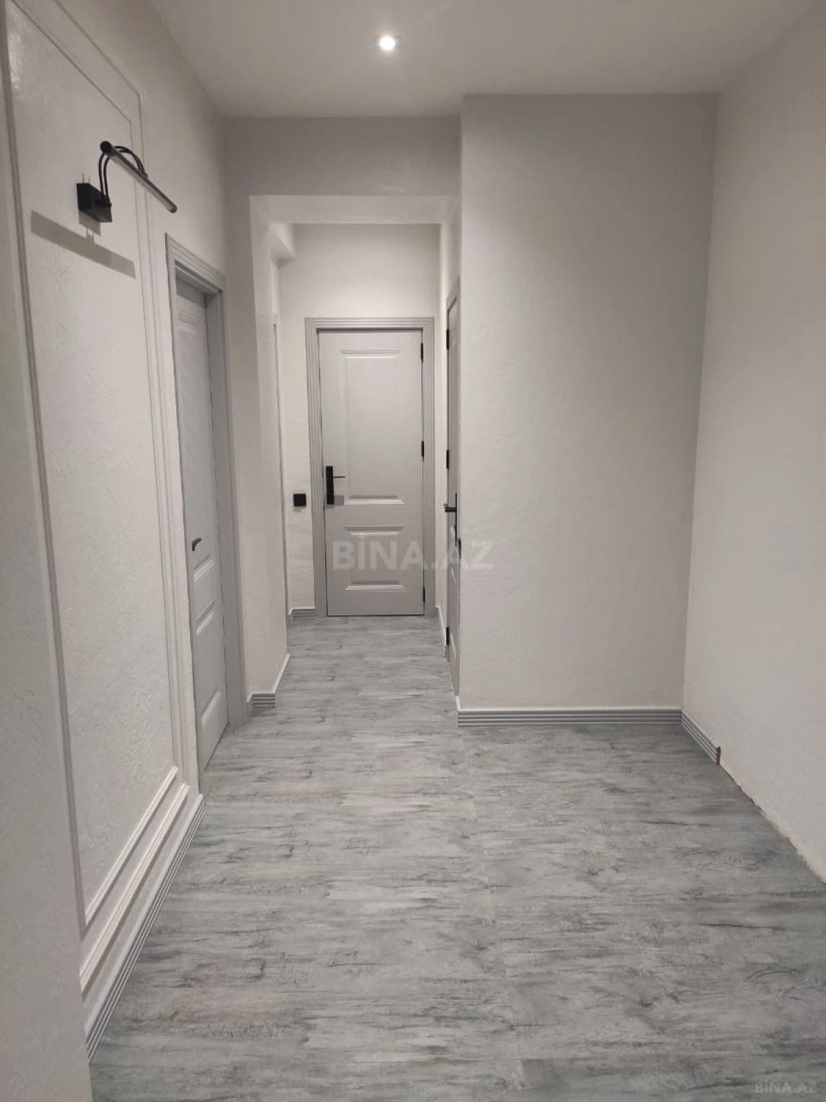 Satılır 4 otaqlı mənzil 100 m²