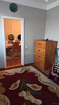 Satılır 5 otaqlı mənzil 125 m²