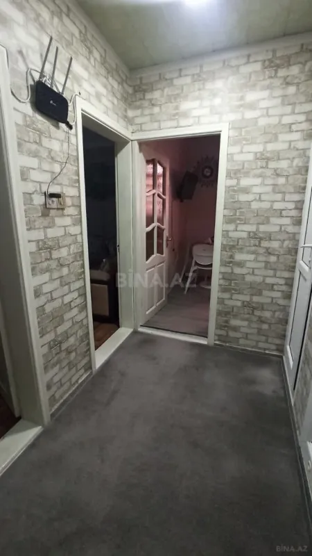 Satılır 5 otaqlı mənzil 125 m²