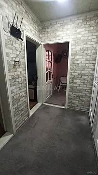 Satılır 5 otaqlı mənzil 125 m²