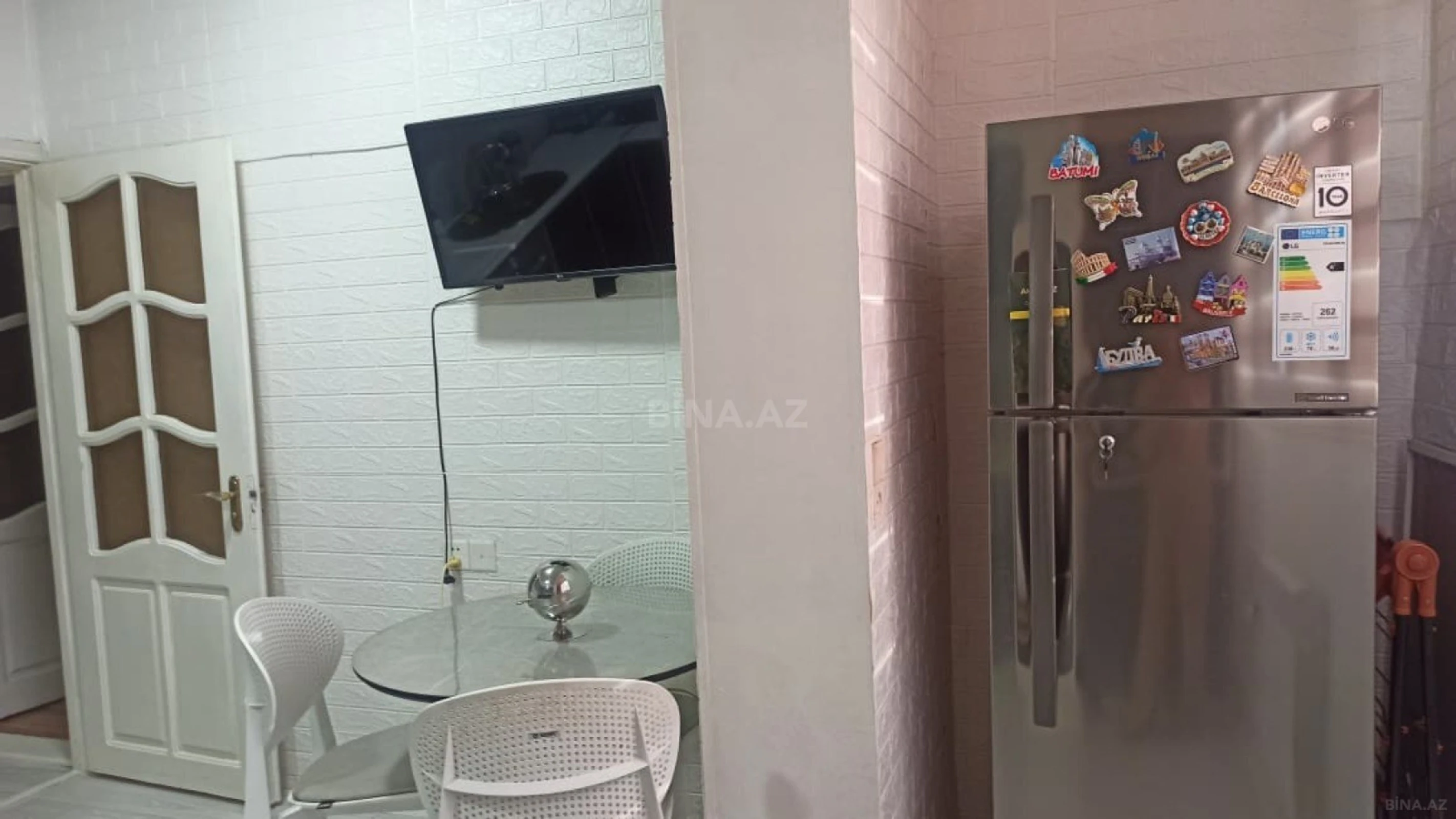 Satılır 5 otaqlı mənzil 125 m²