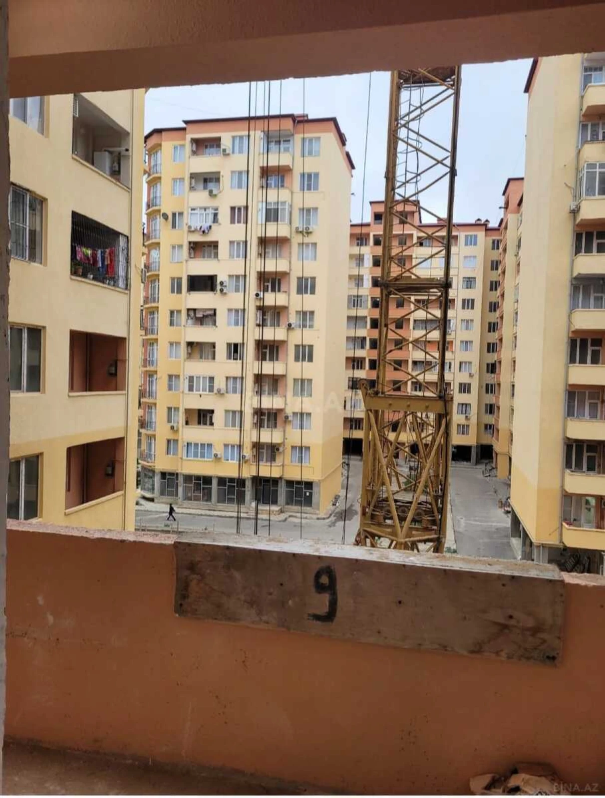 Satılır 2 otaqlı mənzil 90 m²