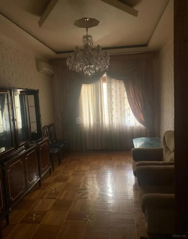 Kirayə verilir 3 otaqlı mənzil 115 m²