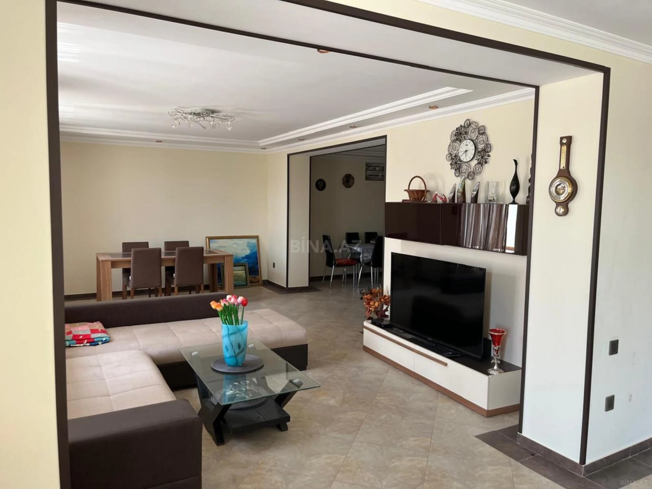 Kirayə verilir 6 otaqlı həyət evi 360 m²