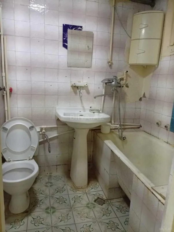 Kirayə verilir 2 otaqlı mənzil 50 m²