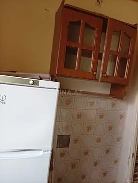 Kirayə verilir 2 otaqlı mənzil 50 m²