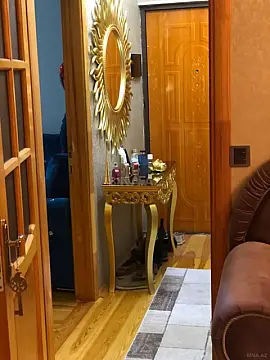 Satılır 5 otaqlı mənzil 125 m²