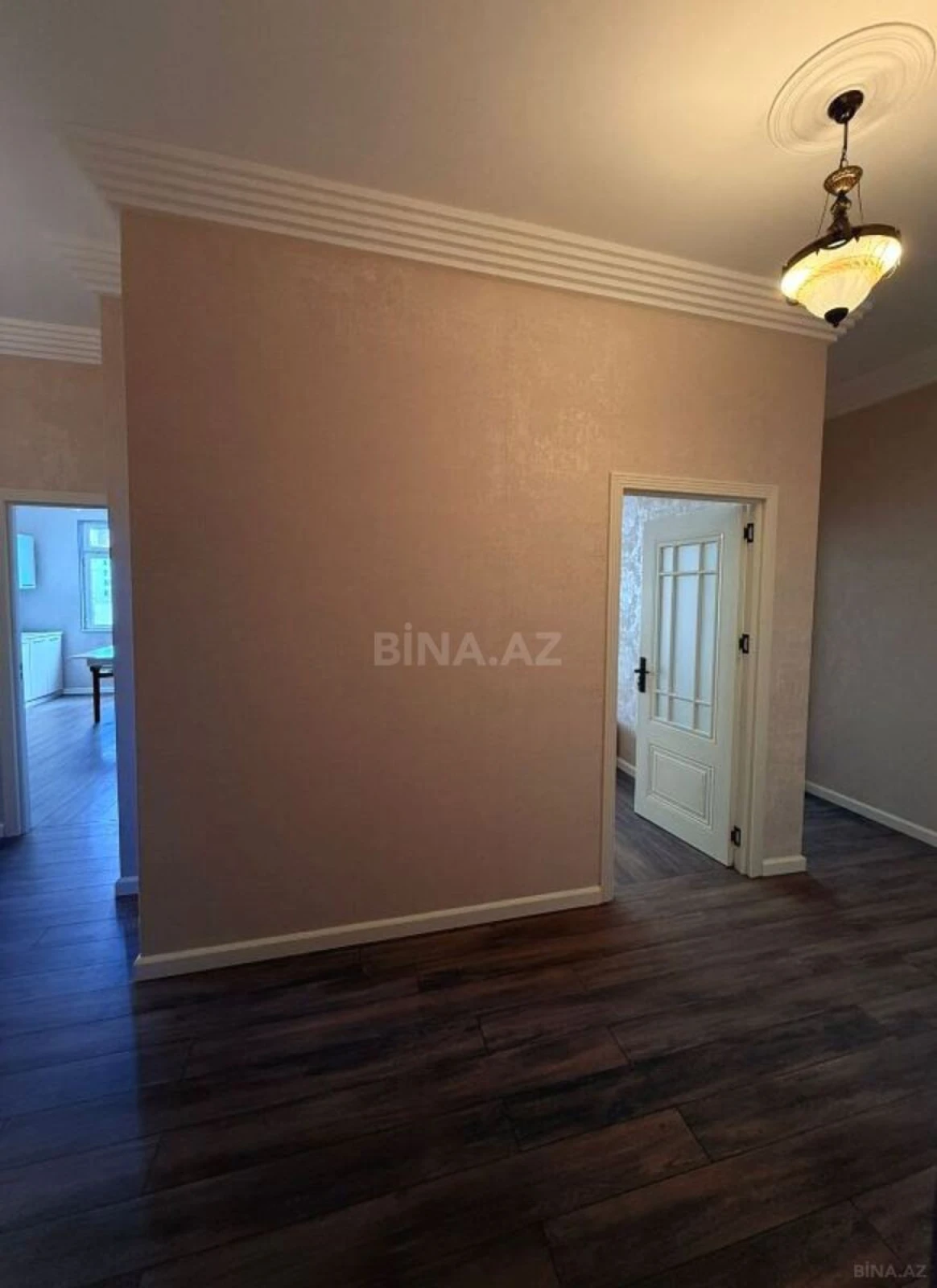 Satılır 3 otaqlı mənzil 120 m²