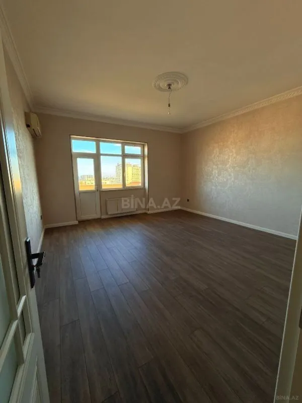 Satılır 3 otaqlı mənzil 120 m²
