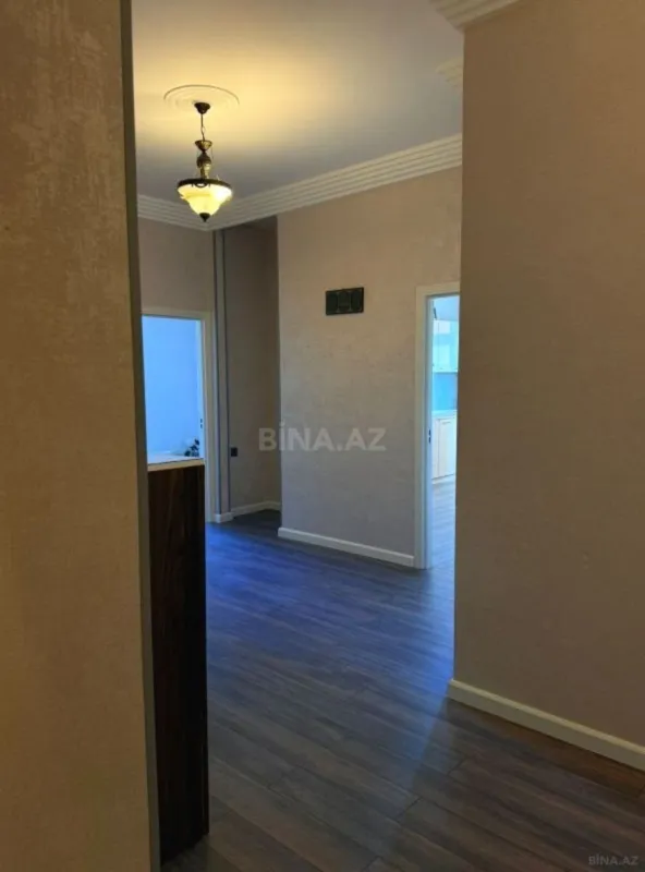 Satılır 3 otaqlı mənzil 120 m²