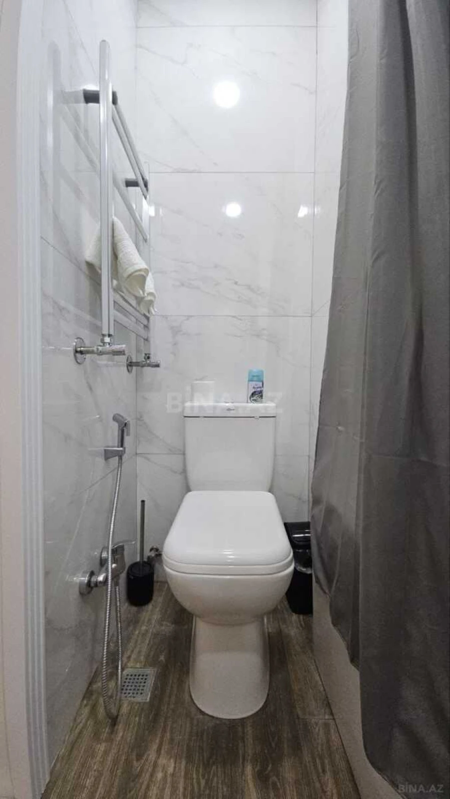 Satılır 4 otaqlı mənzil 105 m²