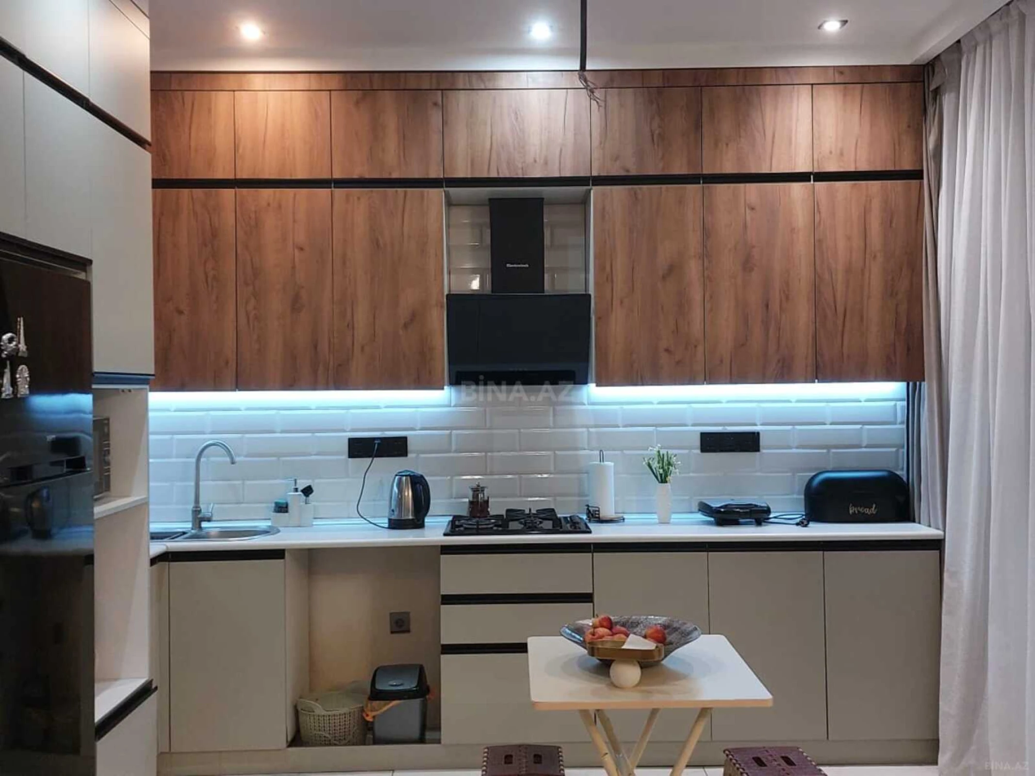 Satılır 4 otaqlı mənzil 105 m²