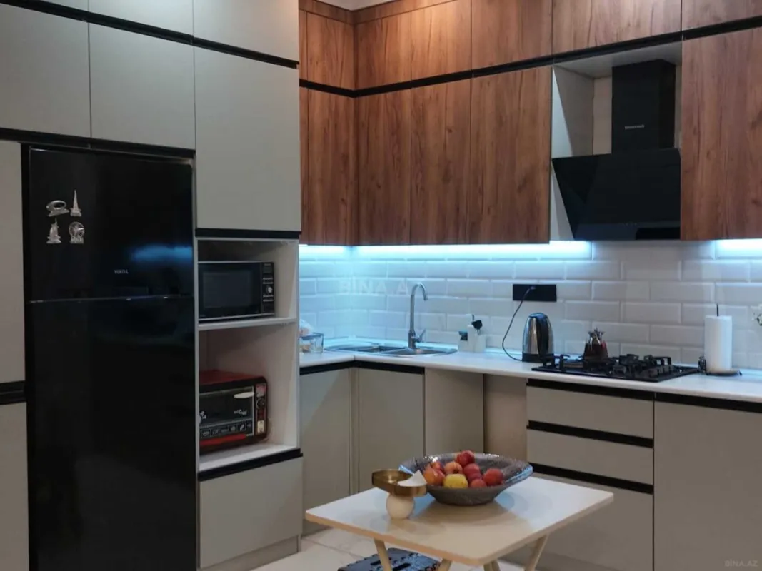 Satılır 4 otaqlı mənzil 105 m²