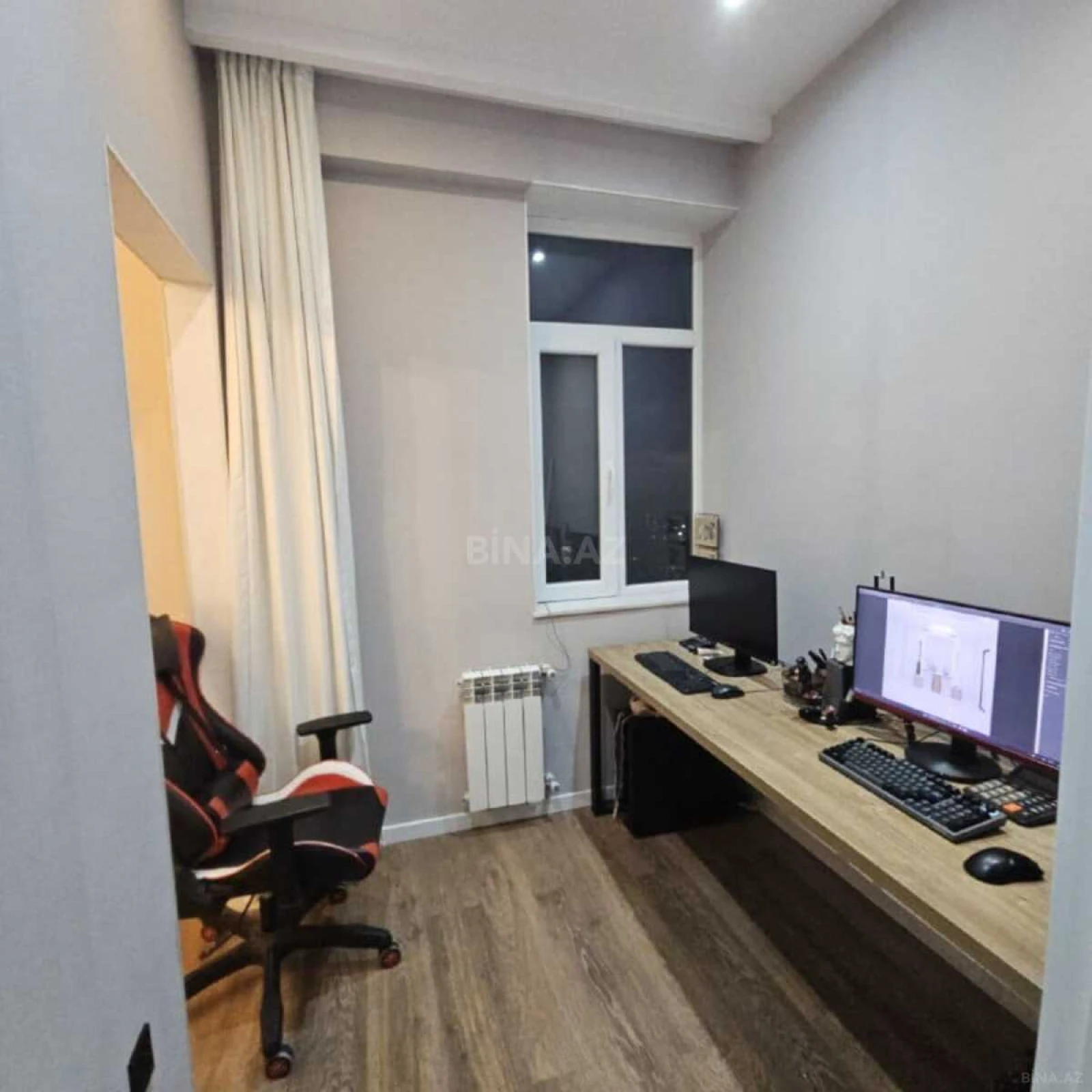 Satılır 4 otaqlı mənzil 105 m²