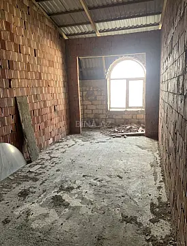 Satılır 2 otaqlı mənzil 57 m²