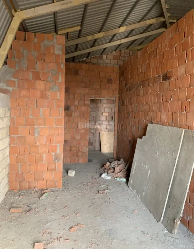 Satılır 2 otaqlı mənzil 57 m²