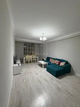 Kirayə verilir 2 otaqlı mənzil 92 m²