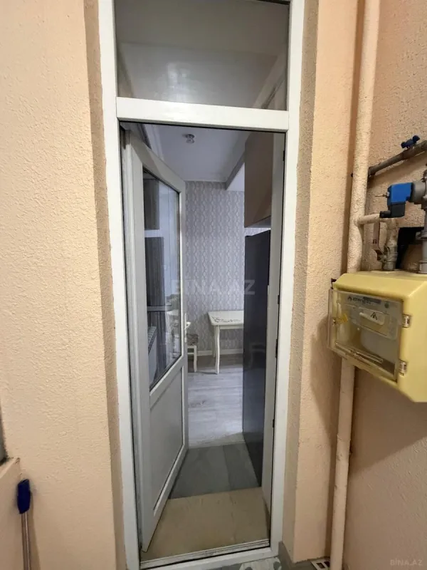 Kirayə verilir 2 otaqlı mənzil 92 m²