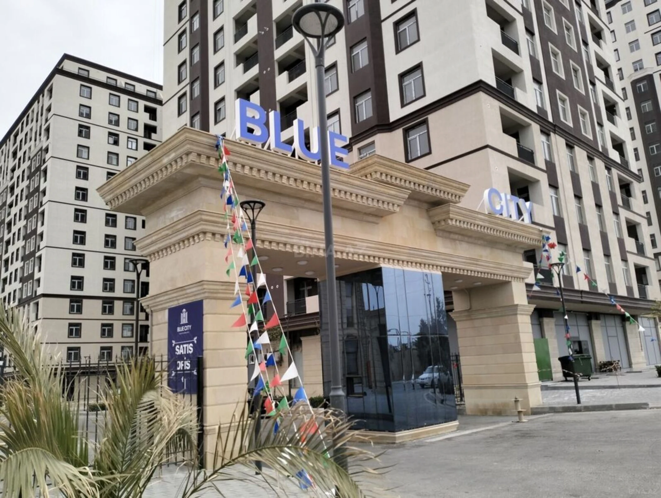 Satılır 3 otaqlı mənzil 78.28 m²