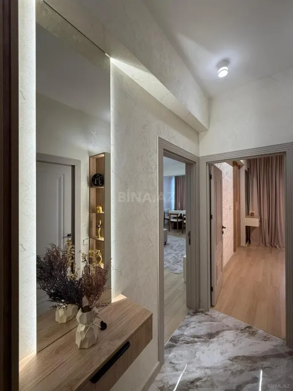 Satılır 2 otaqlı mənzil 65 m²