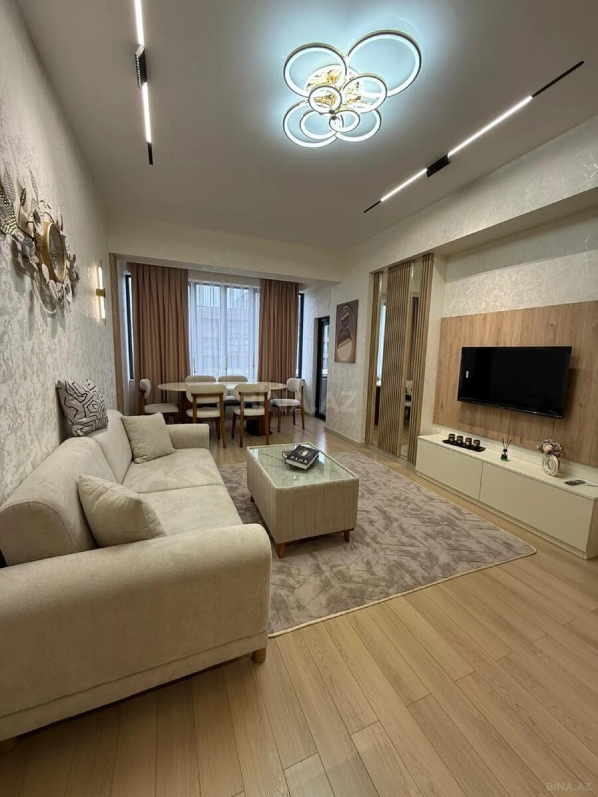 Satılır 2 otaqlı mənzil 65 m²