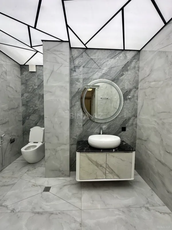 Satılır 3 otaqlı mənzil 150 m²