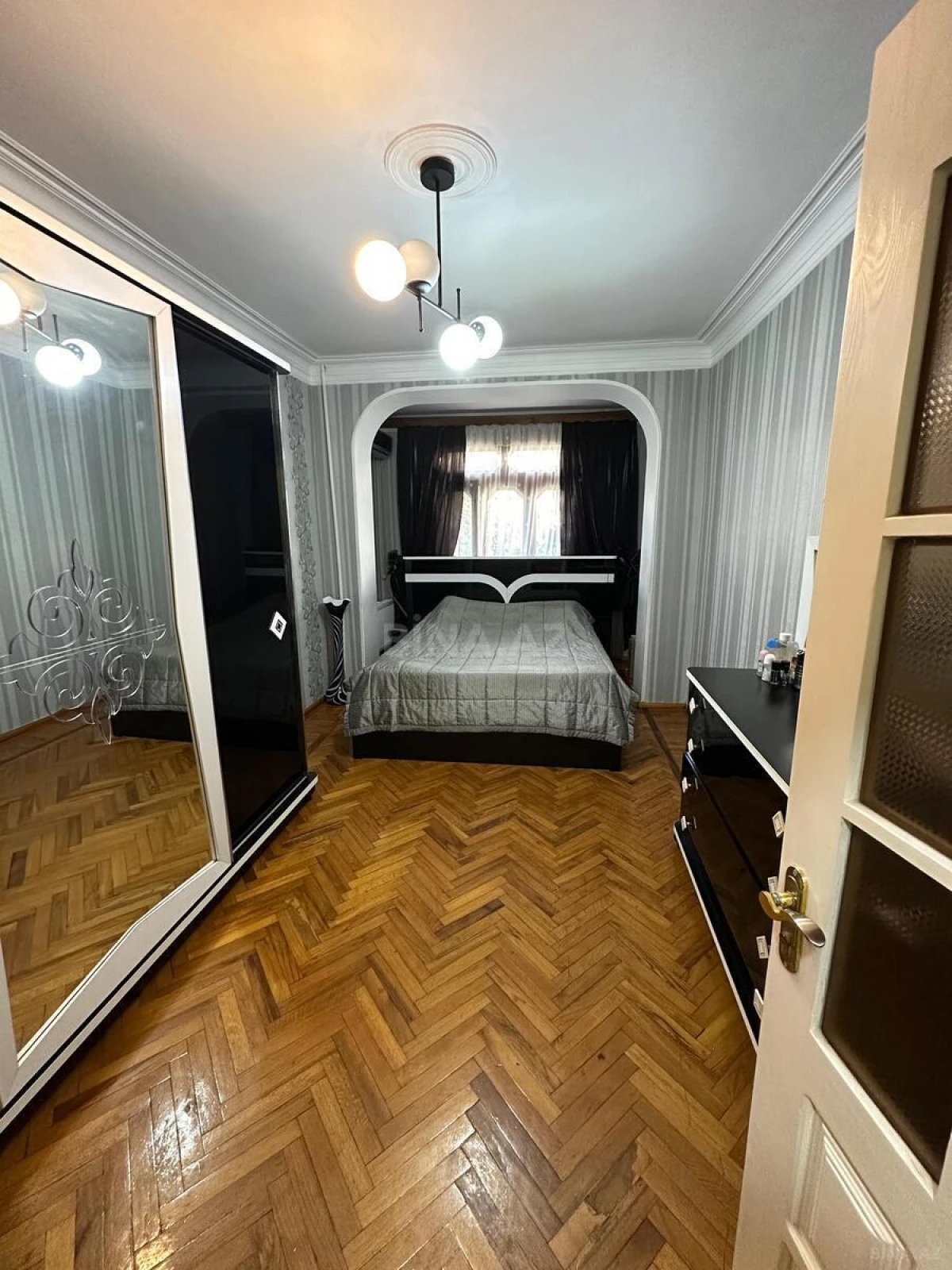 Satılır 3 otaqlı mənzil 57 m²
